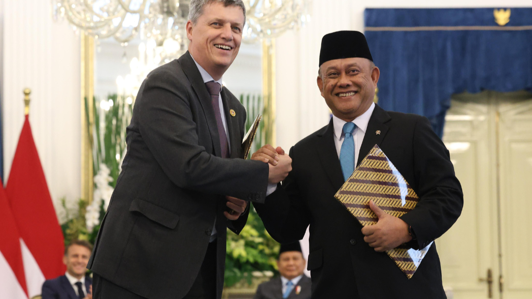 Dukung Program MBG, BGN Dharmasraya dan Danone Teken MoU