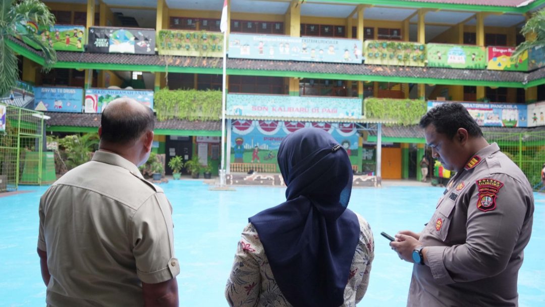 BGN Dharmasraya Dampingi Pemulihan Psikologis Siswa SDN 01 Kalibaru